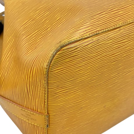 LOUIS VUITTON プチ・ノエ エピ イエローレザー ドローストリング バケットショルダーバッグ M44009