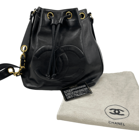 CHANEL　巾着ショルダーバッグ　ブラック