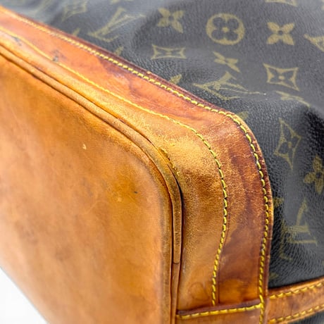 LOUIS VUITTON モノグラム ノエ M42224 巾着 ショルダーバッグ