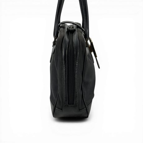 GUCCI GG ブラックキャンバス ハンドバッグ