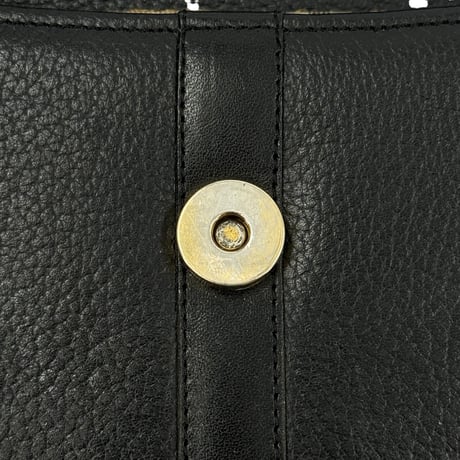 BURBERRY ブラックレザー ヴィンテージ ショルダーバッグ