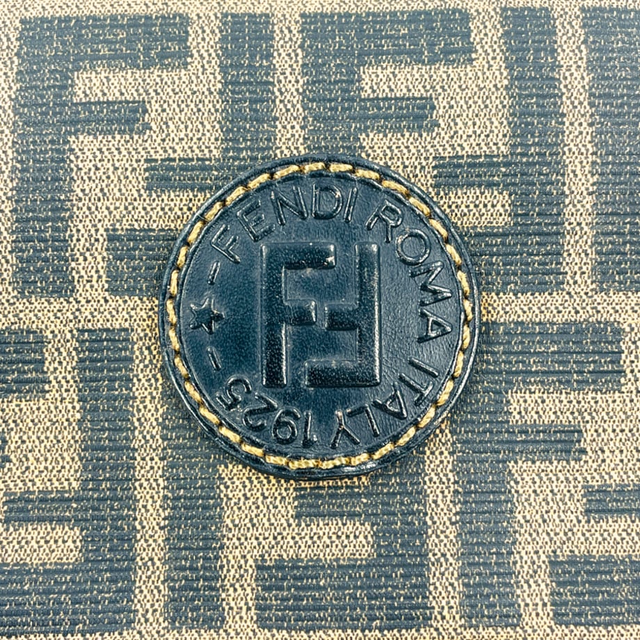 6960684200d7d500018b3cbb