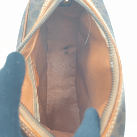 CELINE　ショルダーバッグ　マカダム柄