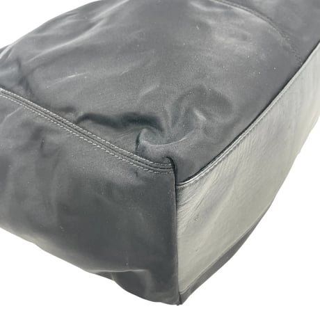 KATE SPADE New York ユニセックス ブラック ナイロン クロスボディ ショルダーバッグ