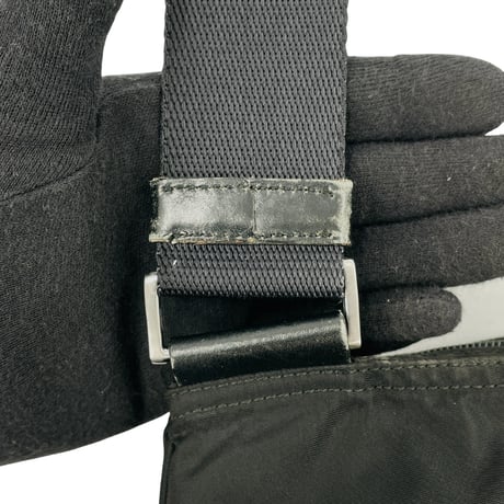 PRADAショルダー　ナイロン　ブラック