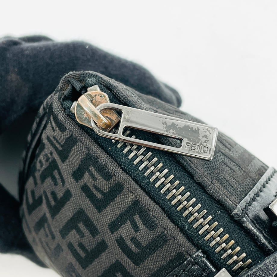 69706a09f7672e0001b6fd74