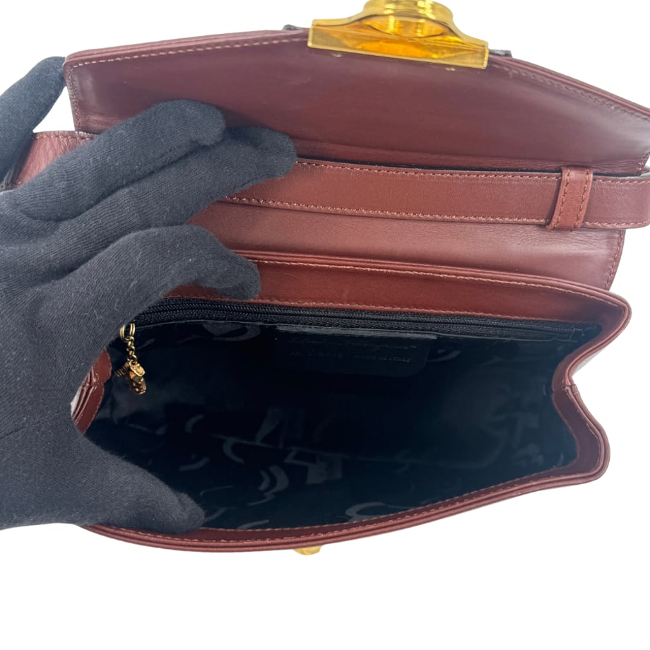 69412cb57ae4bd00017d3ea8