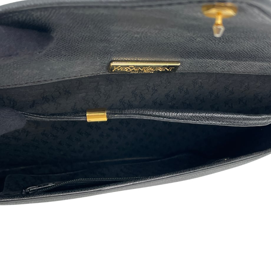 691143023c173d0001100c37