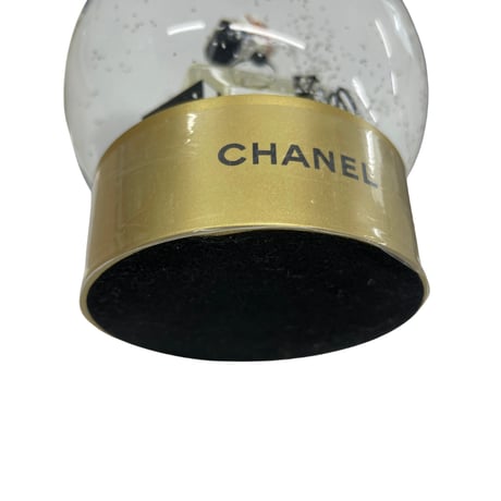 CHANEL　スノードーム
