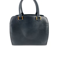 LOUIS VUITTON エピ ポンヌフ