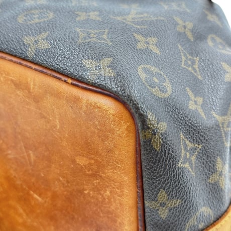 LOUIS VUITTON モノグラム プチノエ M42226 ショルダーバッグ