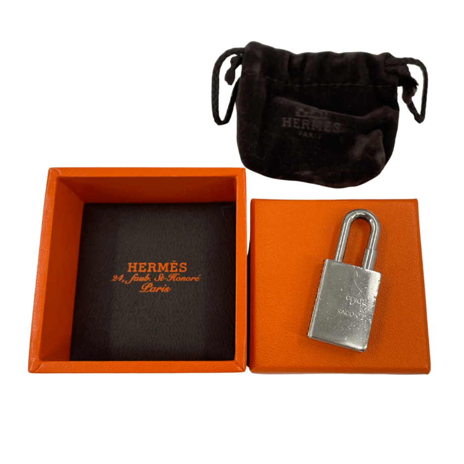 67289858bd174859b14b0393