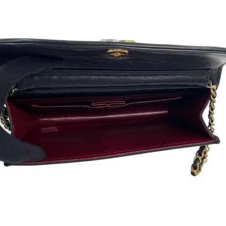 CHANEL　パリ限定　チェーンショルダーバッグ