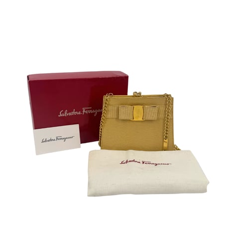 Ferragamo　ヴァラリザード　チェーンショルダーバッグ　YE