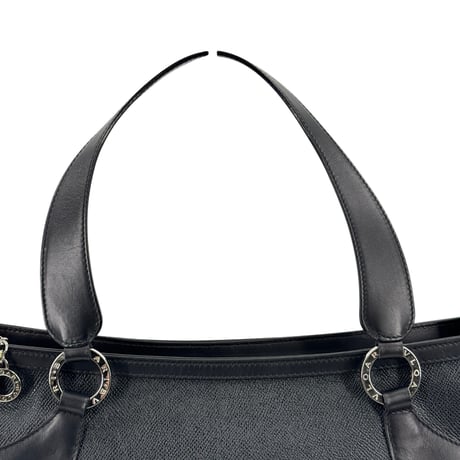 BVLGARI ブラックレザー ショルダーバッグ