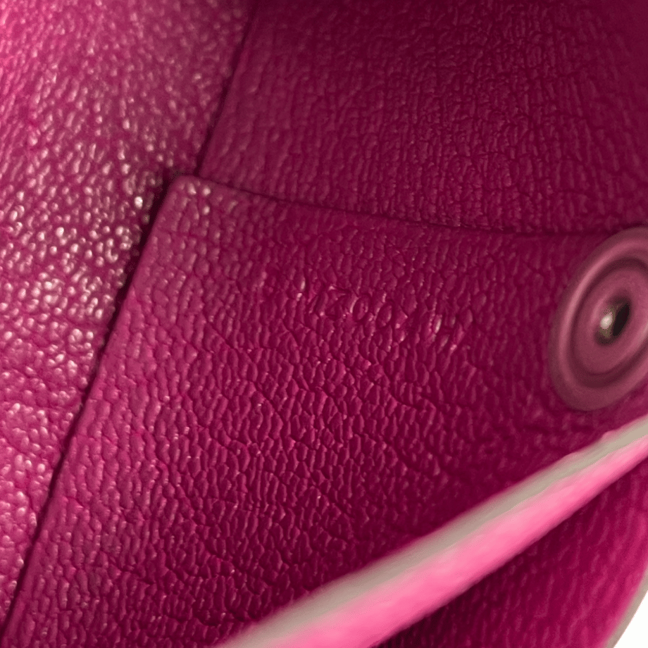 67623bcf248f8c019f1cb557