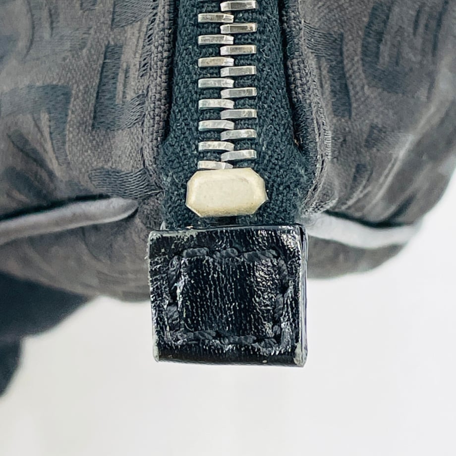 69706a09f7672e0001b6fd74