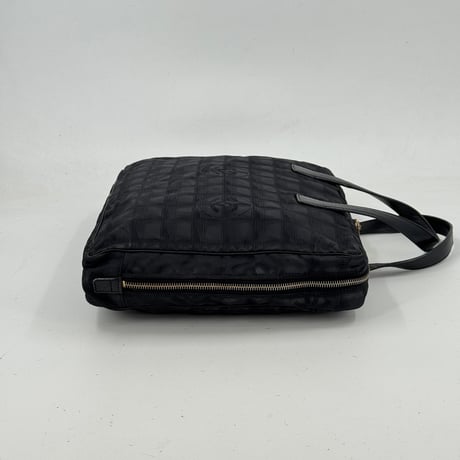 CHANEL ニュー トラベル ライン ブリーフケース ブラック ナイロン ビジネスバッグ