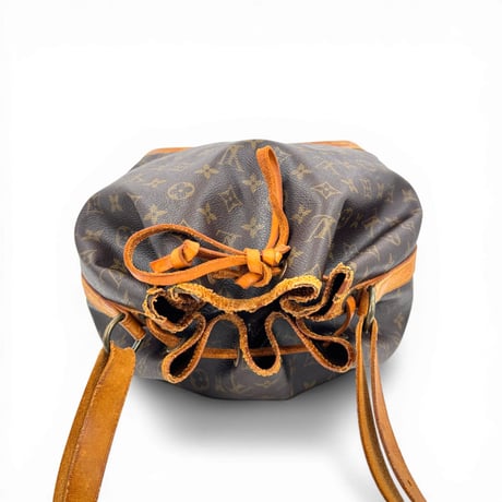 LOUIS VUITTON モノグラム ノエ M42224 巾着 ショルダーバッグ