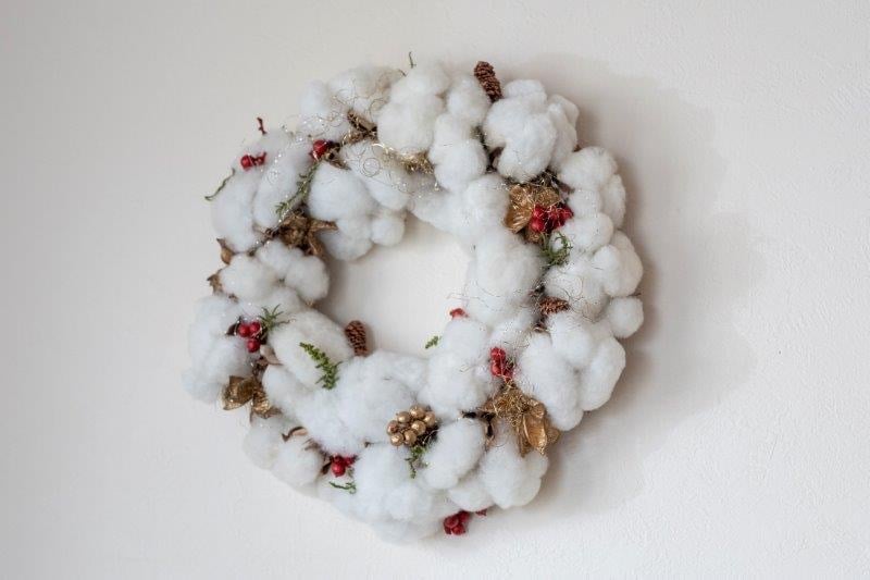 ふわもこコットンと木の実のリース | アロマとハーブの店木蓮