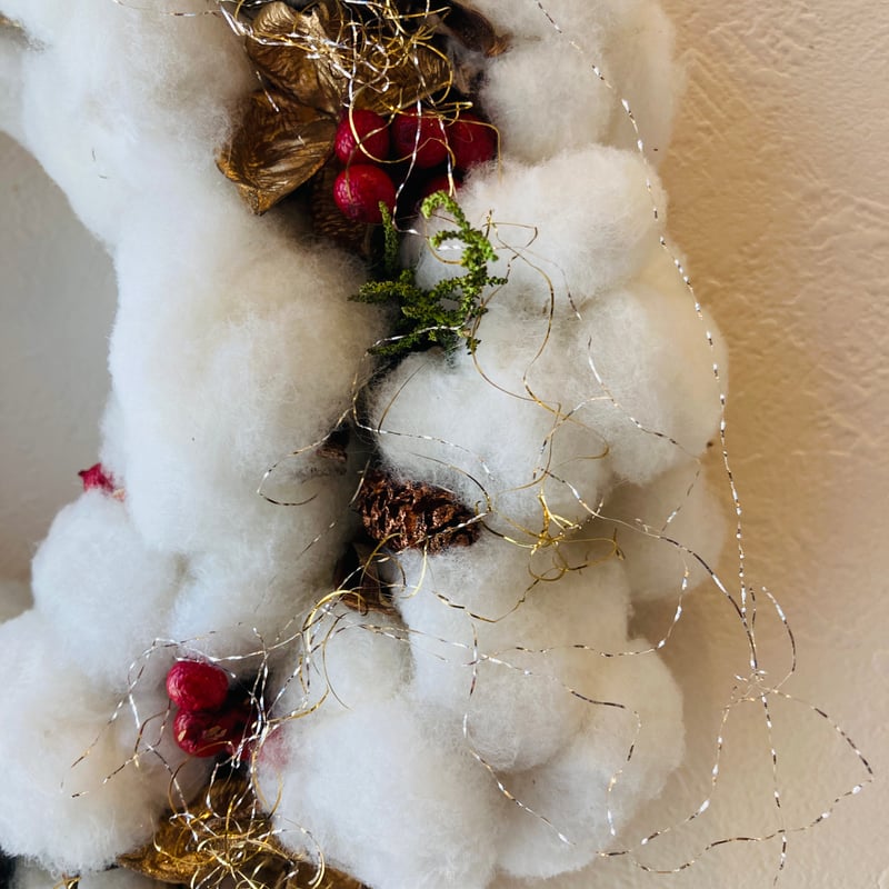ふわもこコットンと木の実のリース | アロマとハーブの店木蓮