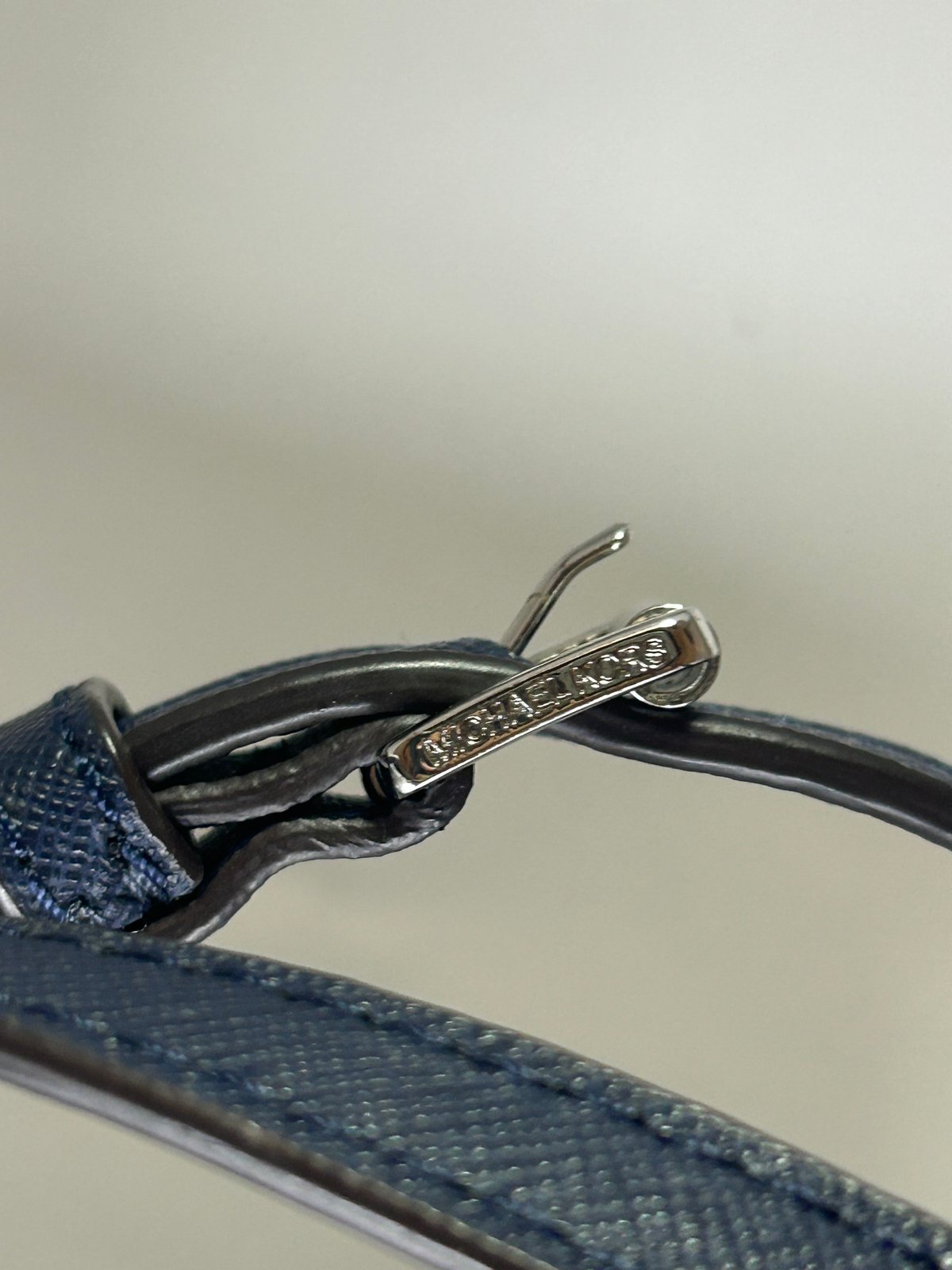 MICHAEL KORS ショルダーバッグ マイケルコース レザー ネイビー MICHAEL KORS ショルダーバッグ マイケルコース レザー ネイビー