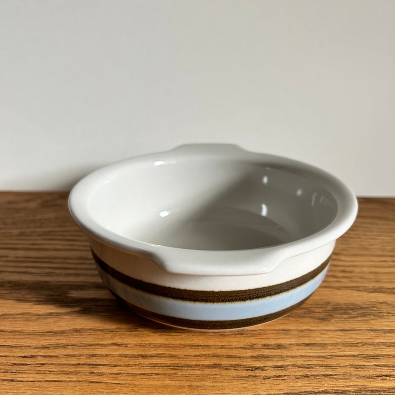 ARABIA/アラビア Flora/フローラ グラタン皿/持ち手付きボウル① 北欧ビンテージ食器/ARABIA/アラビア/Flora/フローラ/グラタン皿