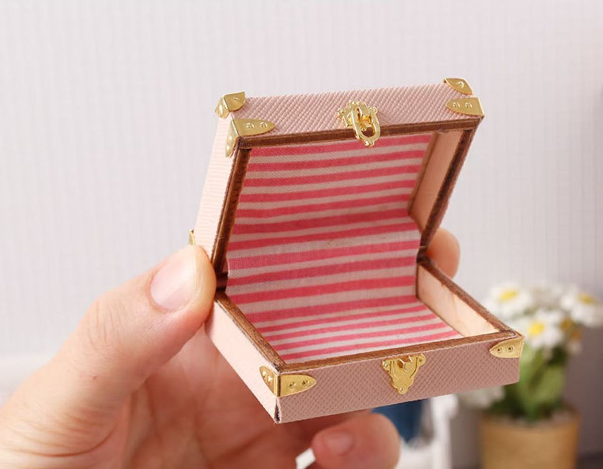 ミニチュア アンティークラック【ドールハウス】 ミニチュア アンティークラック【ドールハウス】 ミニチュア