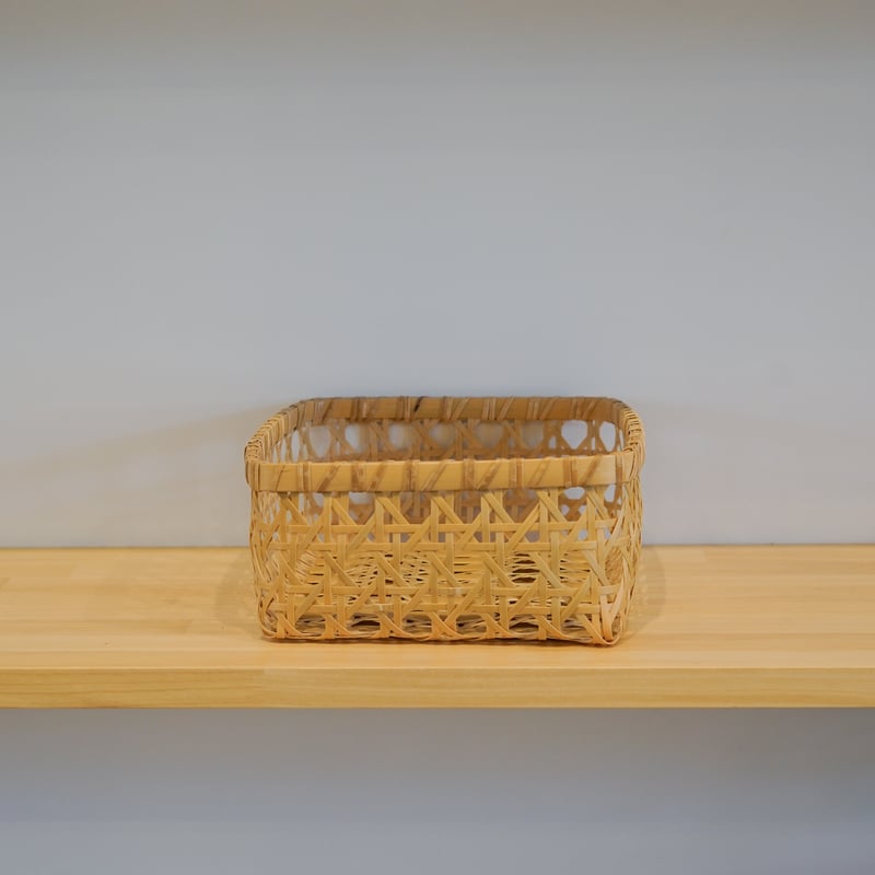 四角かご(八つ目) 大 | 暮らしの品 つかもと