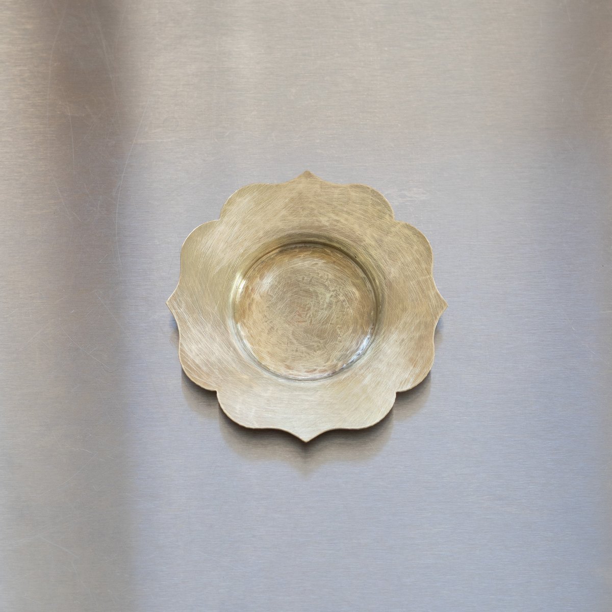 竹俣勇壱_茶托(真鍮/輪花) | 暮らしの品 つかもと