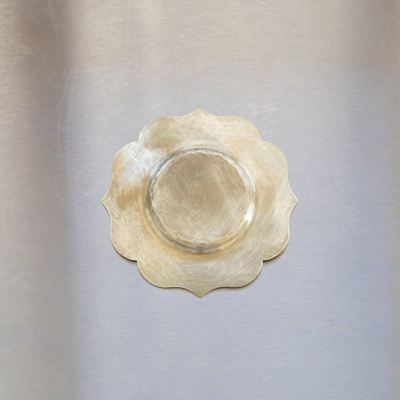 茶托　金 竹俣勇壱_茶托(真鍮/輪花) | 暮らしの品 つかもと