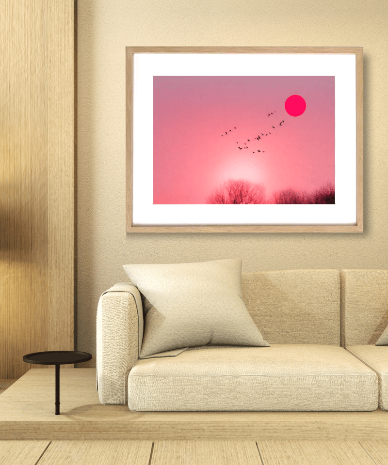 Graceful｜夕日と飛翔する鳥のコラージュアートポスター｜柔らかな