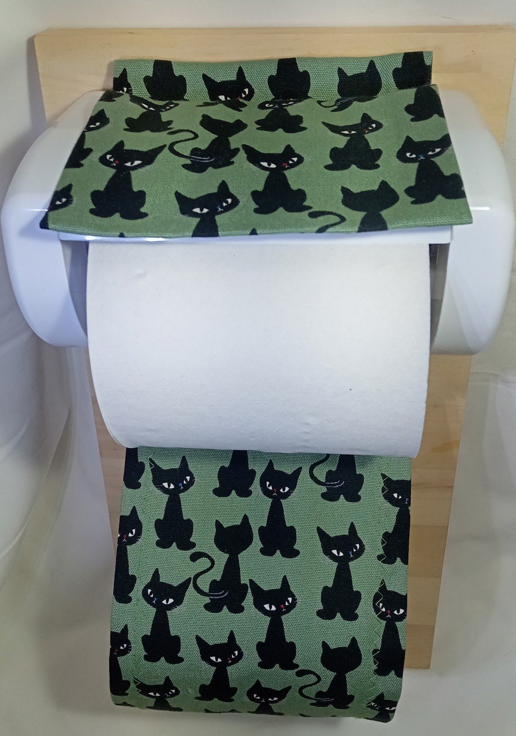 猫柄トイレットペーパーホルダーカバー(緑) | 伊万里 猫の村 IMARI  