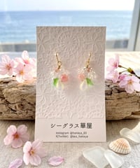 春色リース耳飾り ― 桃の花 ―（ピアス）