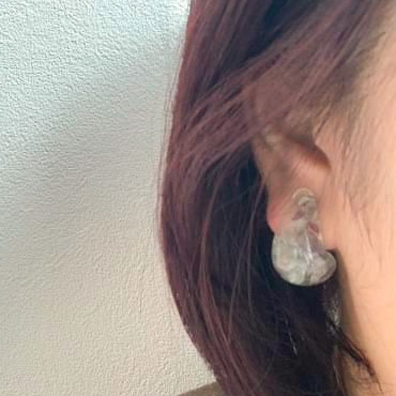 タイガーアイ、オニキスのしずく型ピアス レジン天然石ピアス レジン