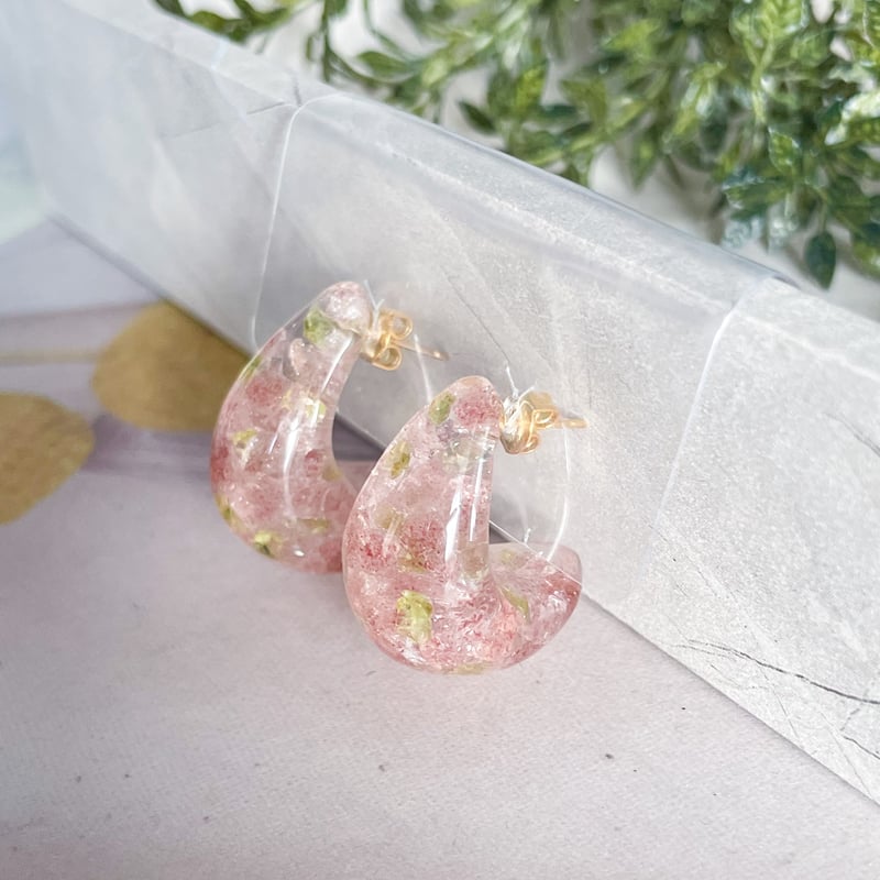 ★n.♡ページです♪No.8◆天然石ピアス◆ストロベリークォーツ fit=scale-down,w=1200