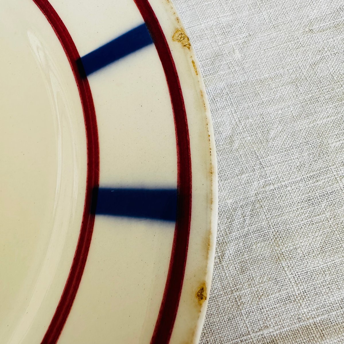 ディゴワンサルグミンヌ バスク柄デザートプレート 413 フランス