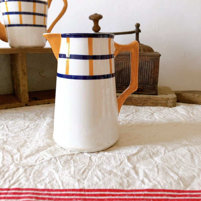 HBCMベアン バスク柄ピシェ ミルクポット 600ML オレンジx青 フランス