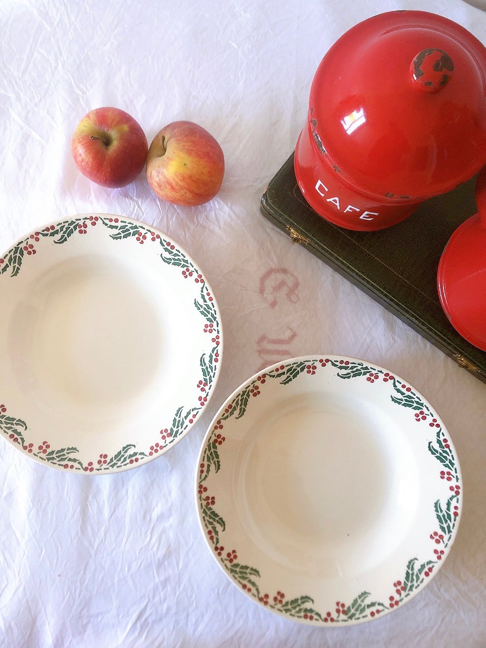 クレイユエモントロー HOUX 柊柄 スーププレート F フランス