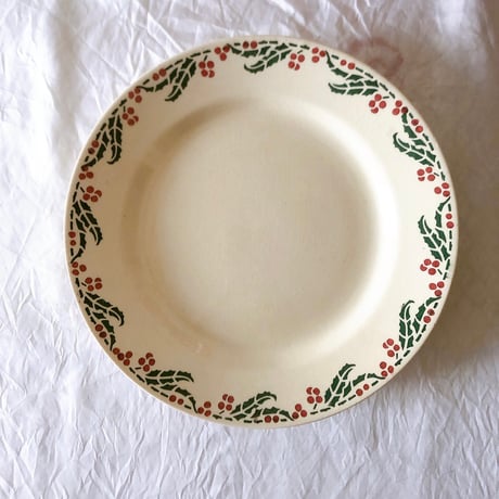 クレイユモントロー | STORES