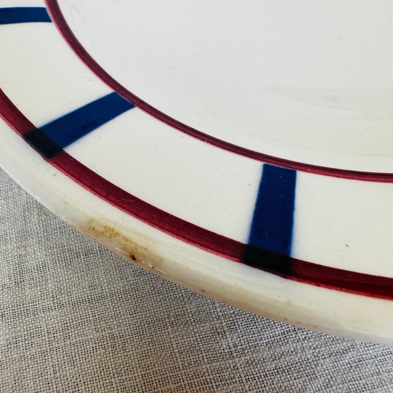 ディゴワンサルグミンヌ バスク柄デザートプレート 412 フランス