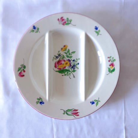 リュネヴィル | STORES