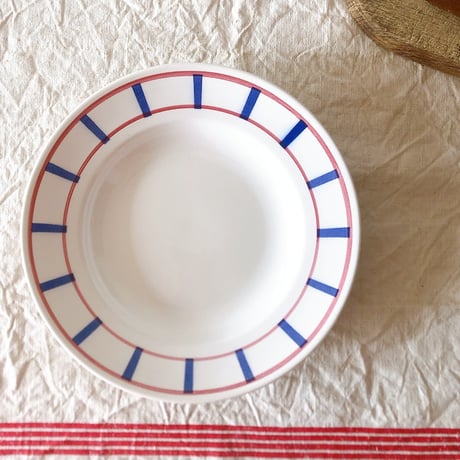 ムーランデルー | STORES