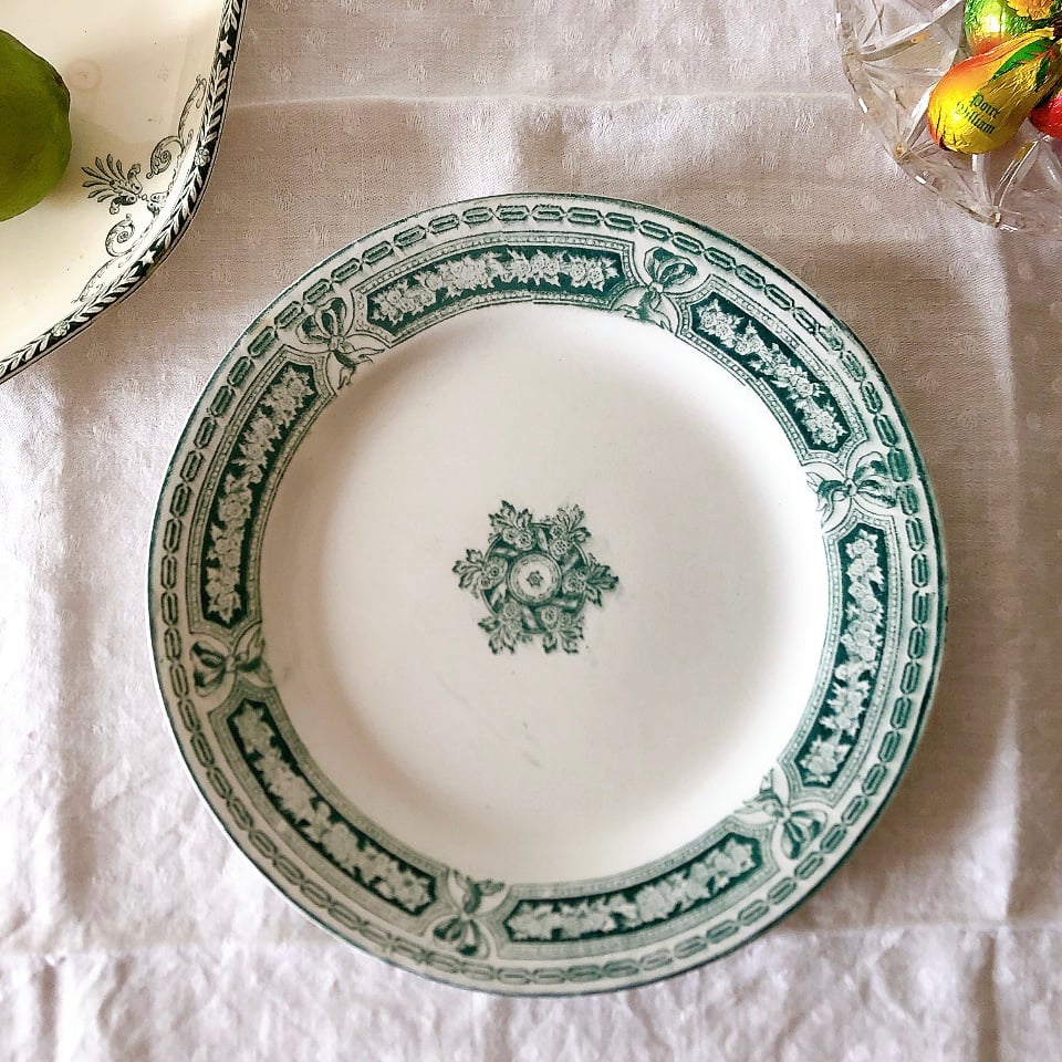 ヴィエイヤールボルドー　カマイユ ディナープレート　A フランスアンティーク食器 fit=scale-down,w=1200