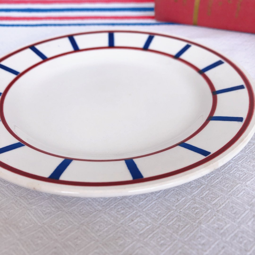 美品 ディゴワンサルグミンヌ バスク柄デザートプレート C