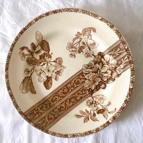 エミールブルジョワ | STORES