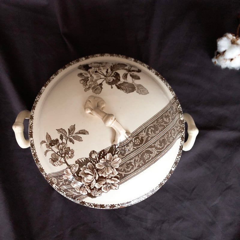 美品　フランス　アンティーク　エミールブルジョワ　花とレースのスーピエール 美品 フランス アンティーク エミールブルジョワ 花とレースのスー