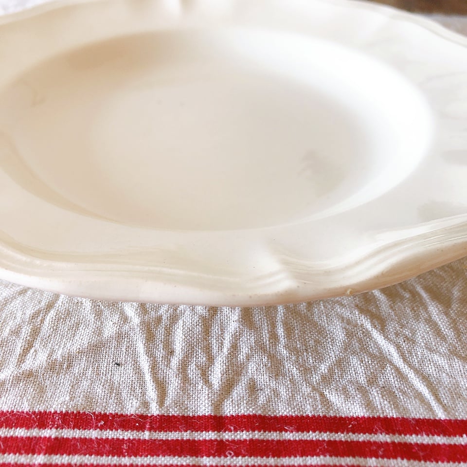 フランス ディゴワンサルグミンヌ 花リムスーププレート L フランス