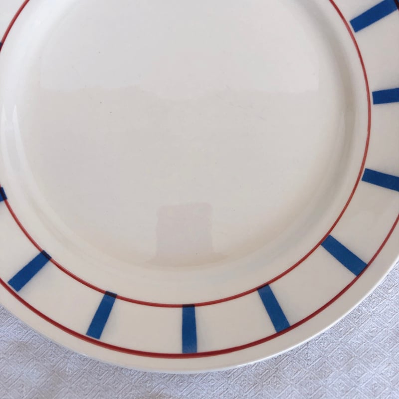 Moulin des loups ムーランデルー BASQUEバスク　プレート Moulin des loups ムーランデルー / “BASQUE” バスク模様の