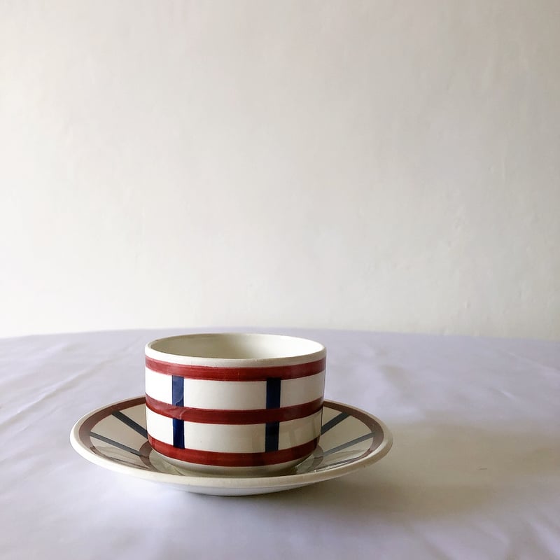 クレイユモントロー HBCM べアン バスク柄 カップ＆ソーサー